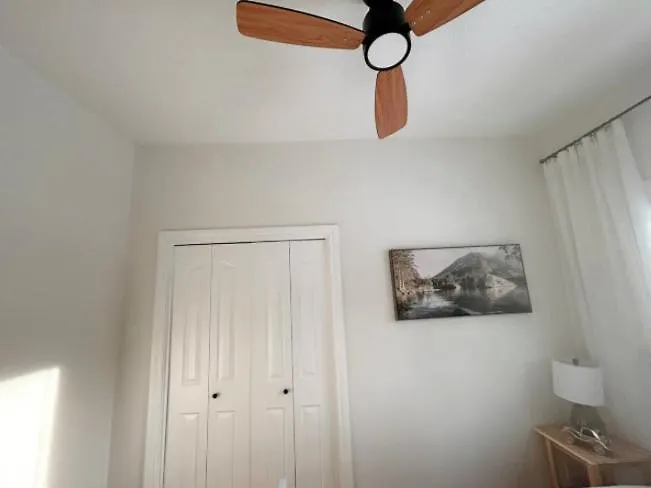 Holiday home Modern 3Br Near Airport & Dt Villa Calgary